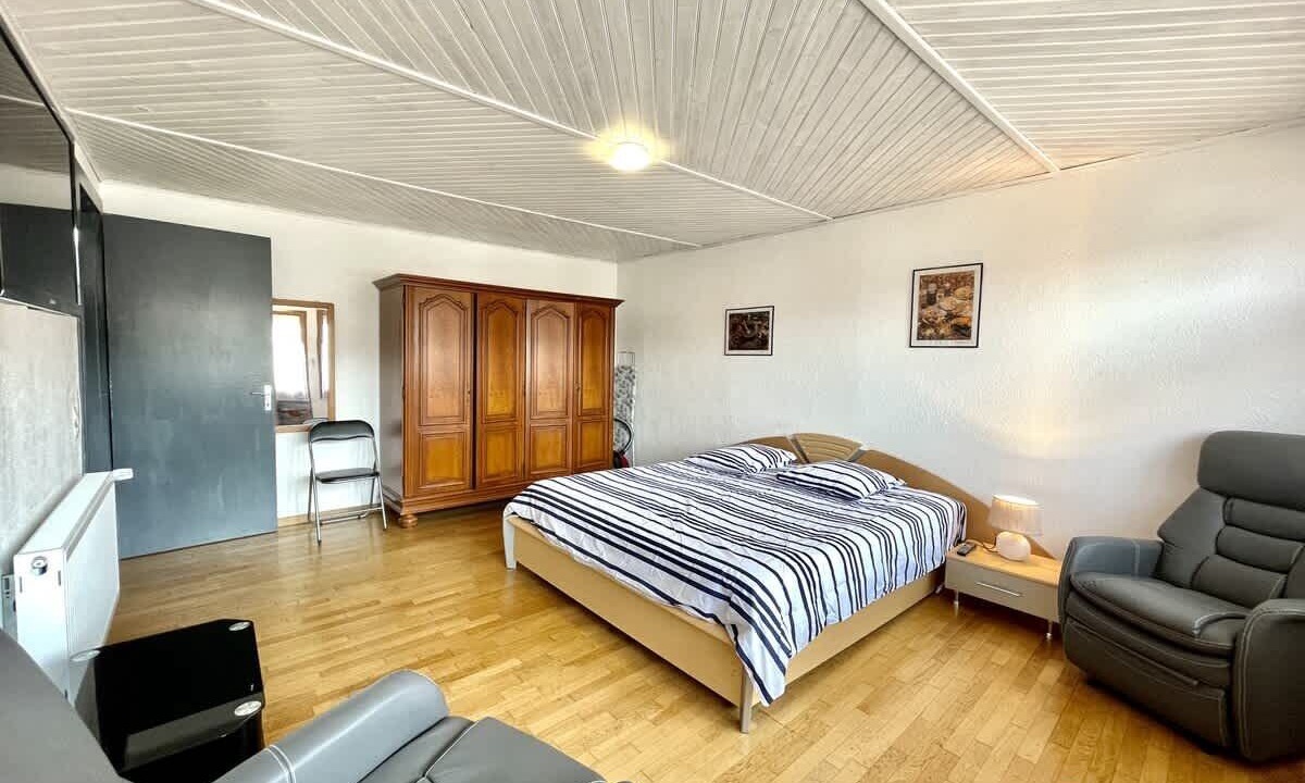 Photo of Bedroom in Forges-les-Bains