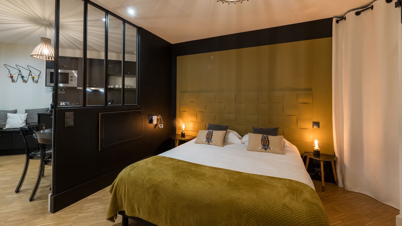 Photo of Bedroom in Louhans