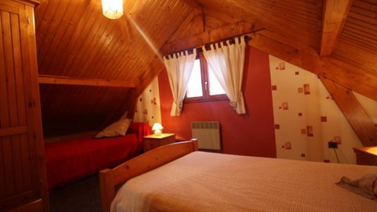 Photo of Bedroom in Le Val-d'Ajol