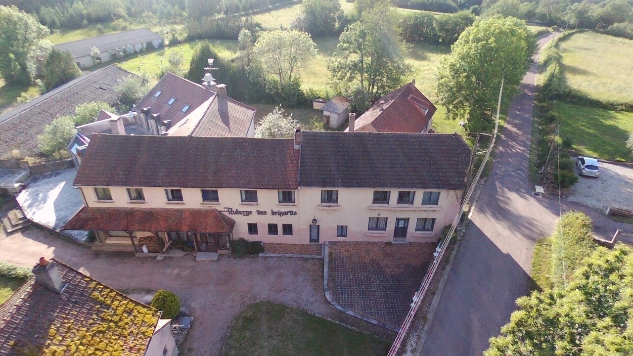 Photo of Outdoor in Quarre-les-Tombes
