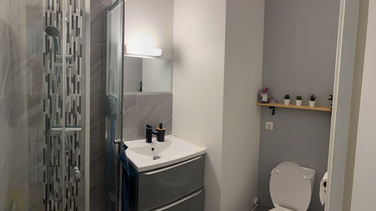 Photo of Bathroom in Noisy-le-Sec