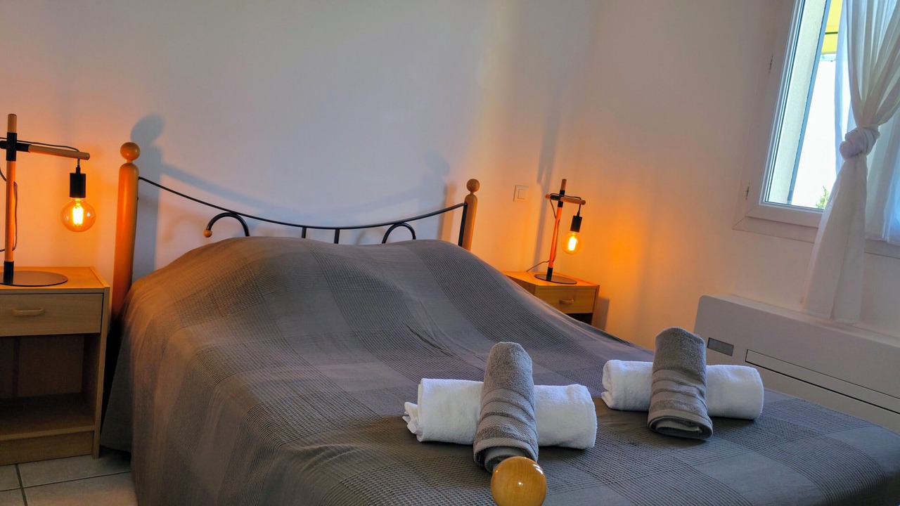 Photo of Bedroom in Caromb