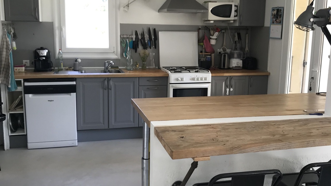 Photo of Kitchen in Sainte-Cecile-les-Vignes