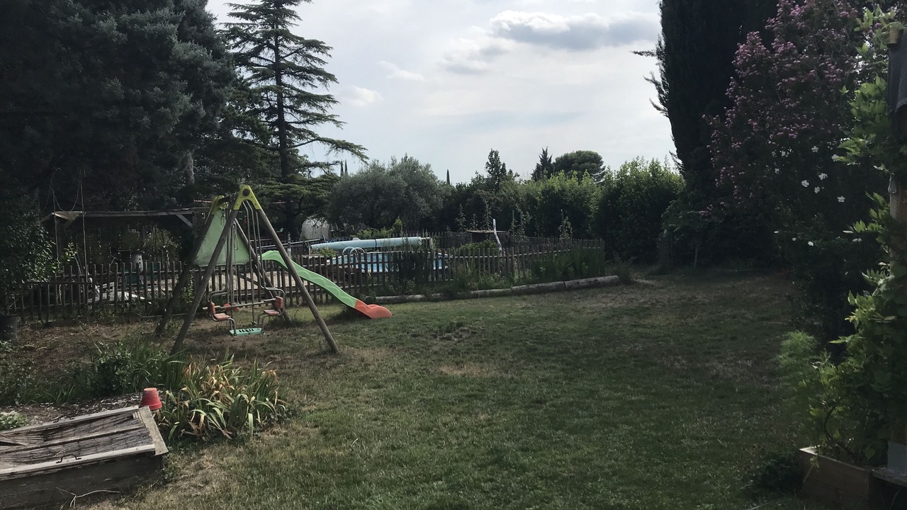 Photo of Others in Sainte-Cecile-les-Vignes