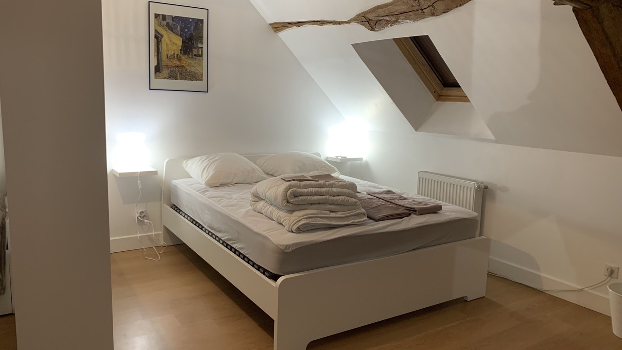 Photo of Bedroom in Givry
