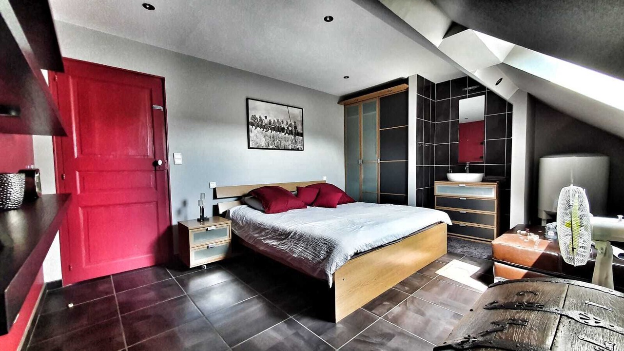 Photo of Bedroom in Toulon-sur-Arroux