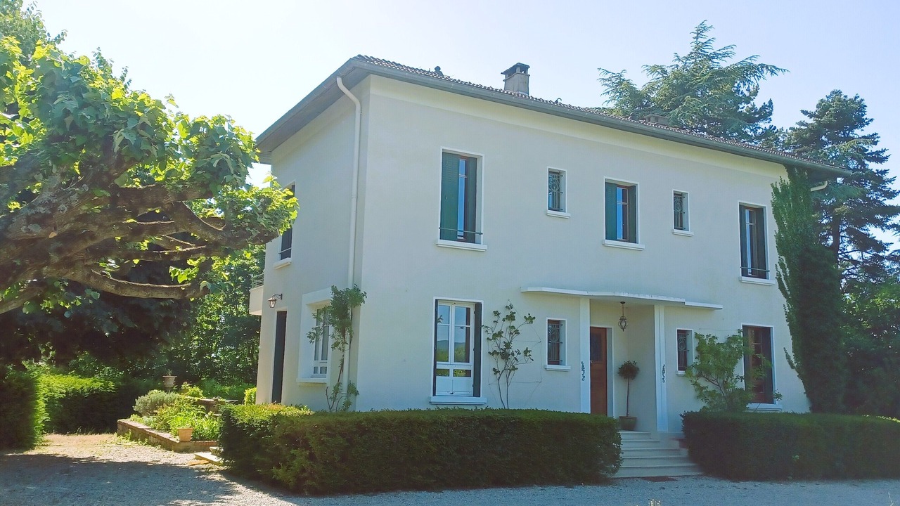 Photo of Outdoor in Crest
