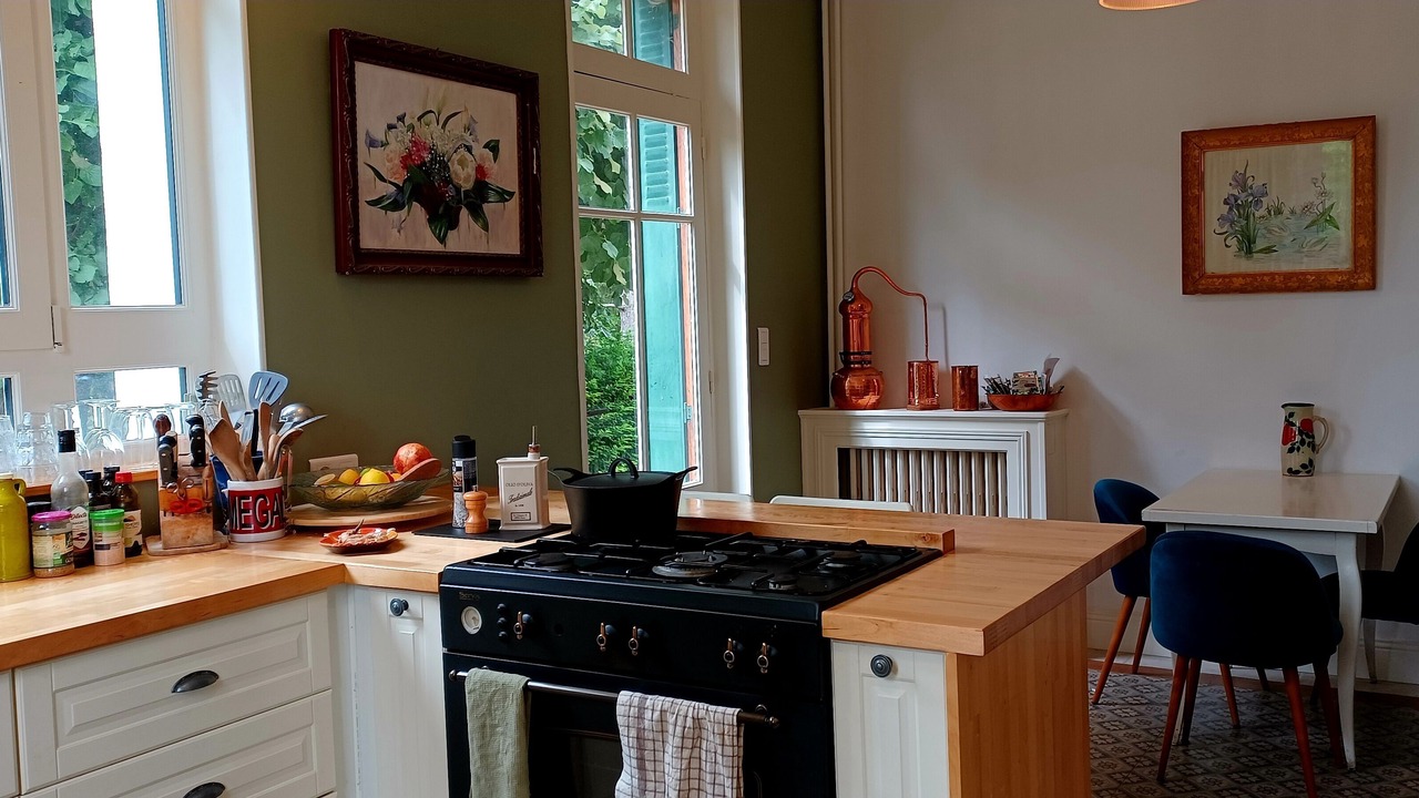 Photo of Kitchen in Crest