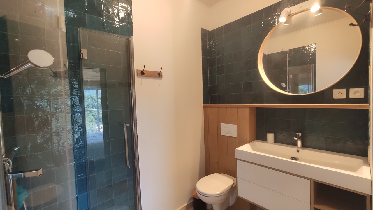 Photo of Bathroom in Mollans-sur-Ouveze