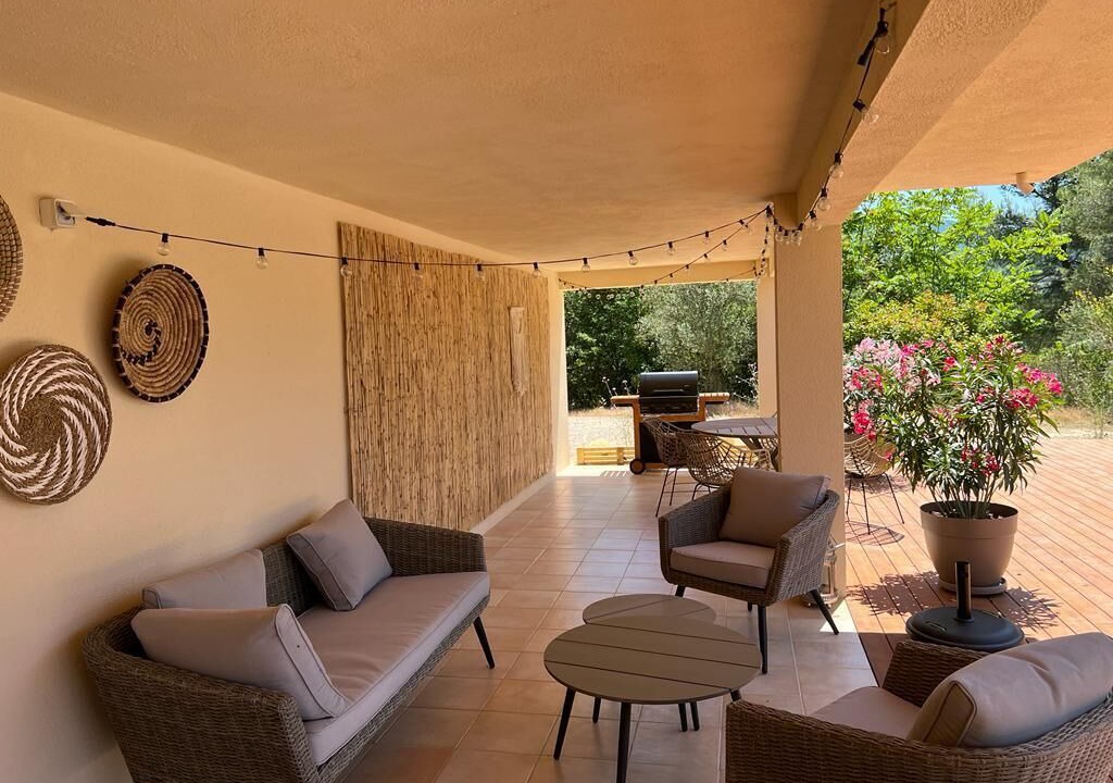 Photo of Patio Balcony in Mollans-sur-Ouveze