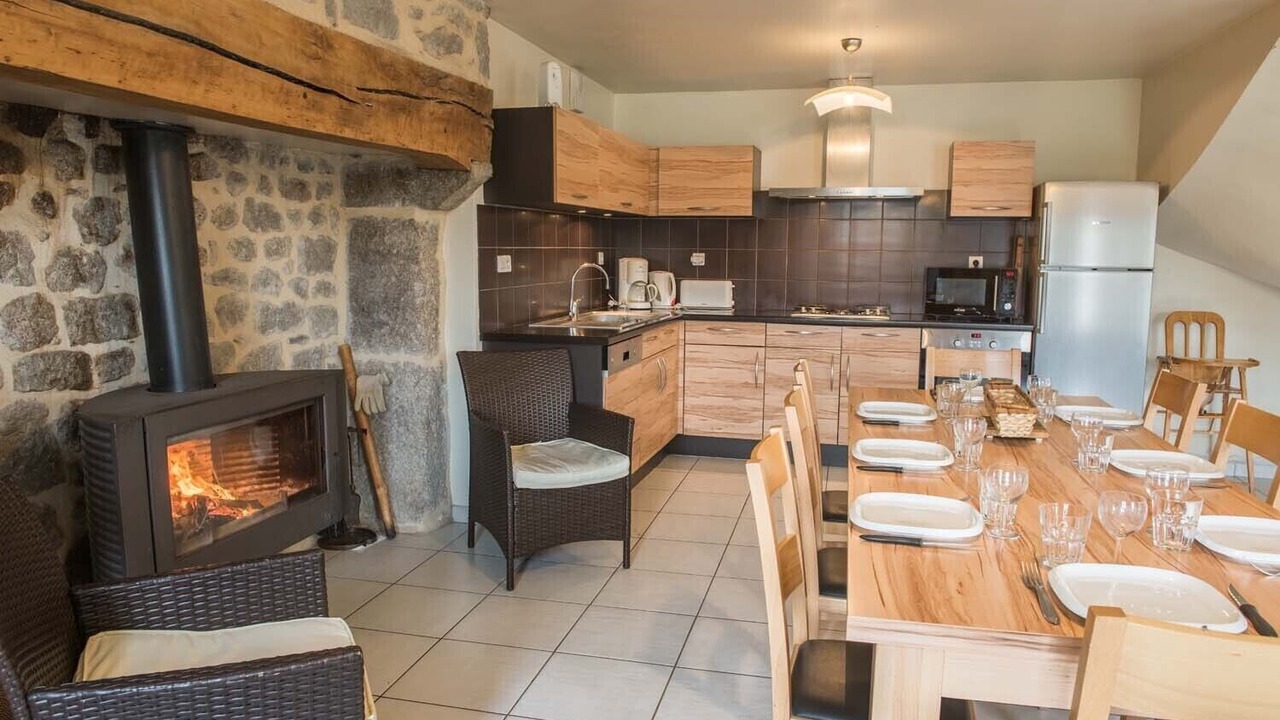 Photo of Kitchen in Prinsuejols-Malbouzon