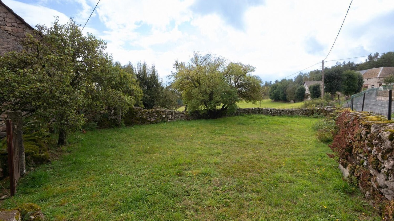 Photo of Outdoor in Le Buisson