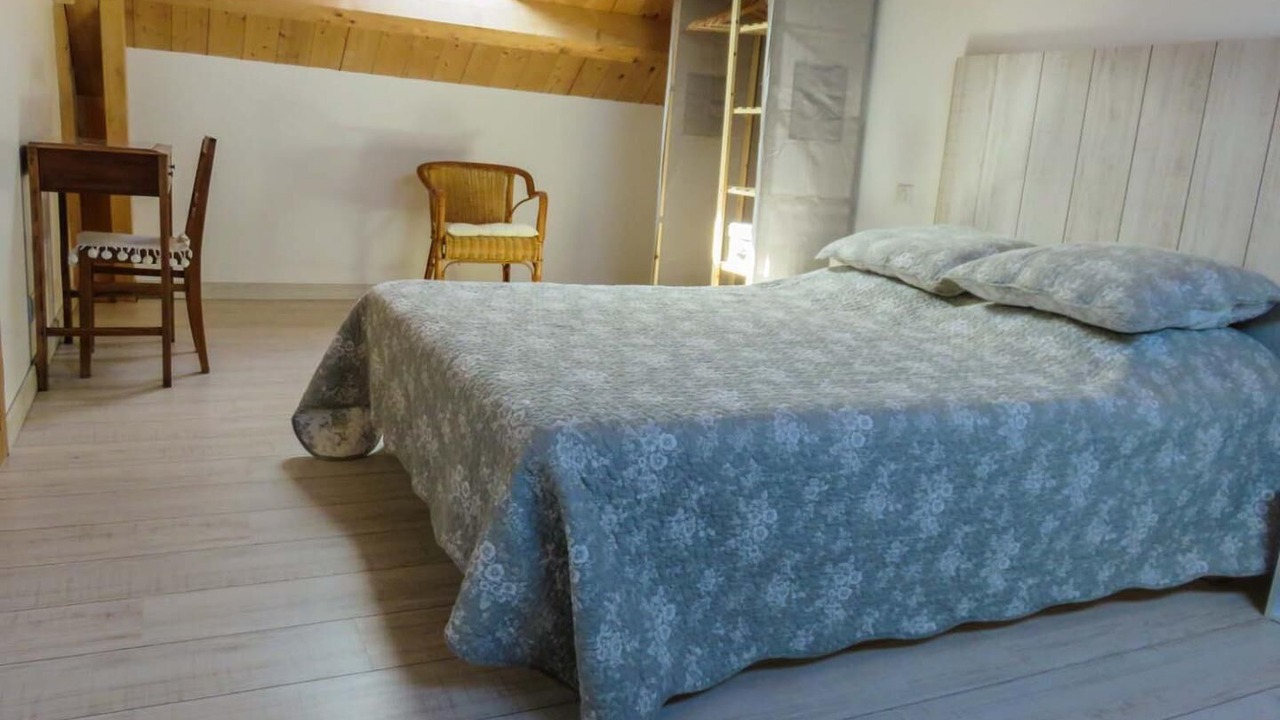 Photo of Bedroom in Sainte-Colombe-de-Peyre