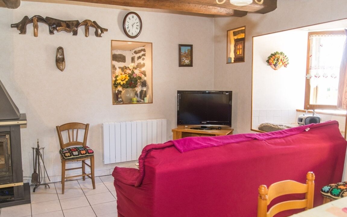 Photo of Livingroom in Peyre-en-Aubrac