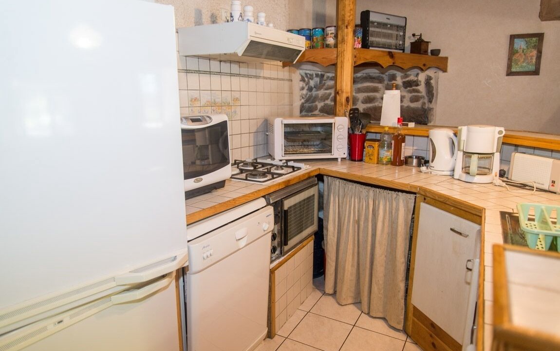 Photo of Kitchen in Peyre-en-Aubrac