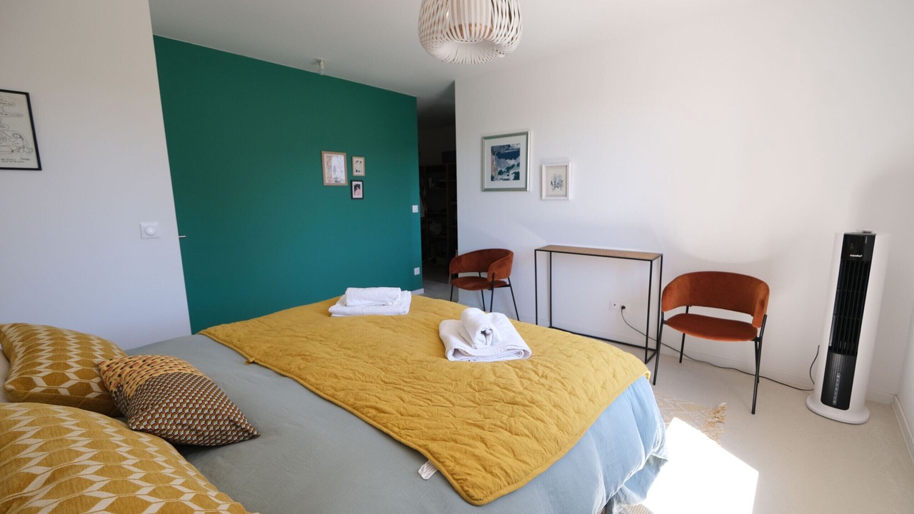 Photo of Bedroom in Puget
