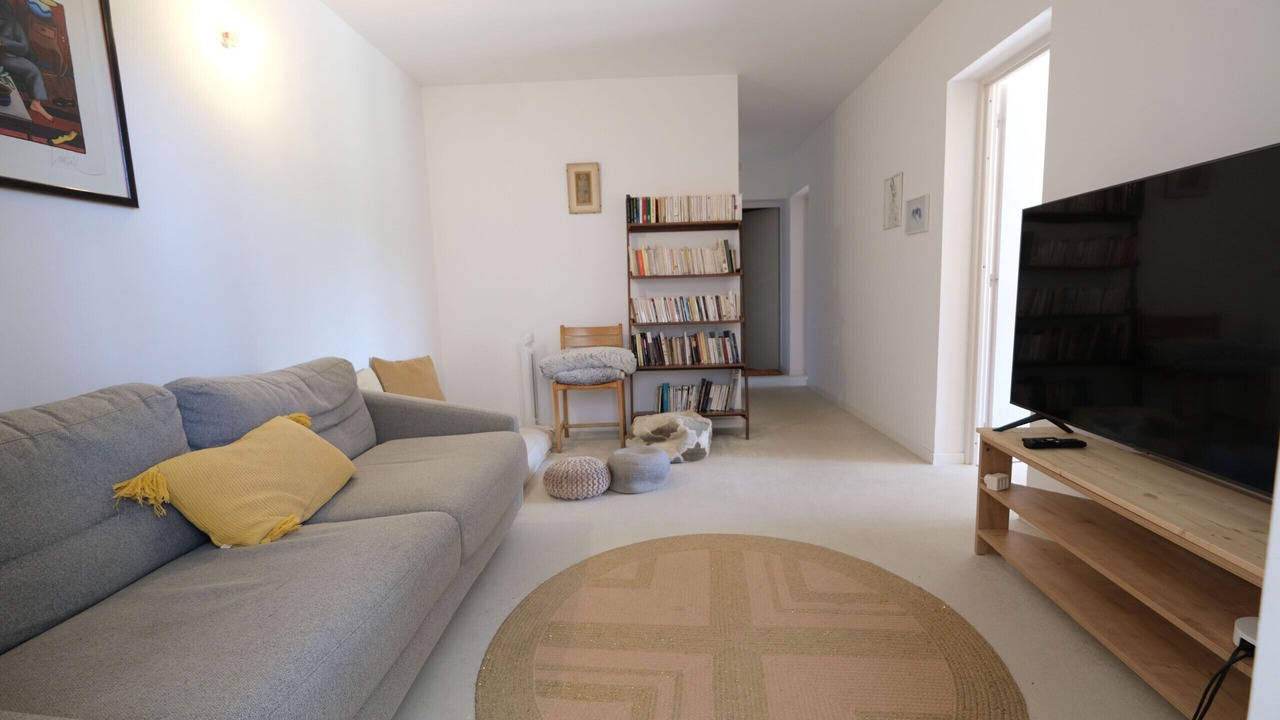 Photo of Livingroom in Puget