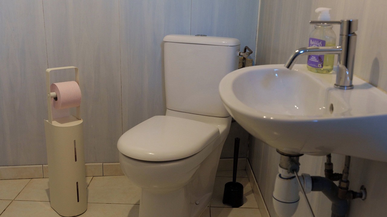 Photo of Bathroom in Saint-Germain-des-Champs
