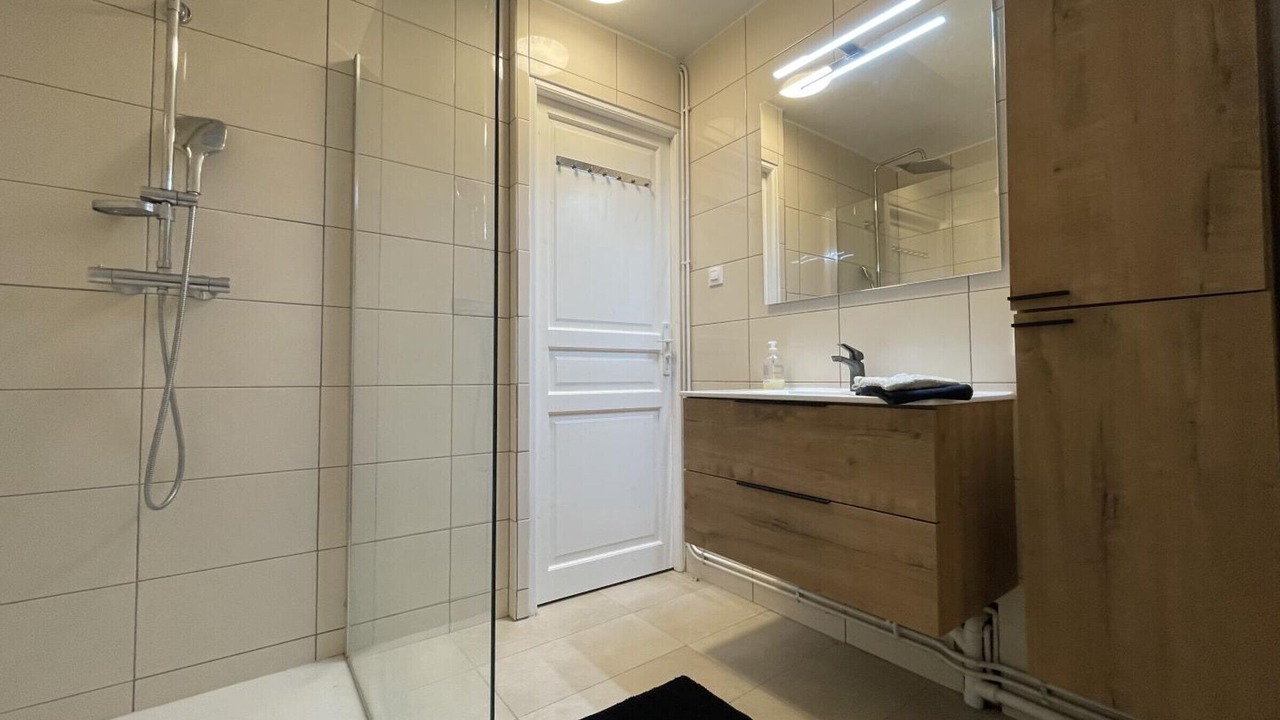 Photo of Bathroom in Rongeres