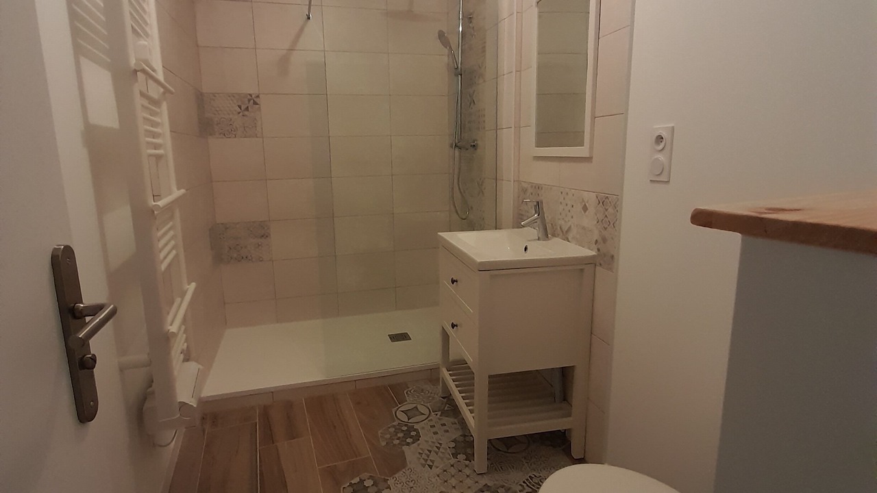 Photo of Bathroom in Villerest