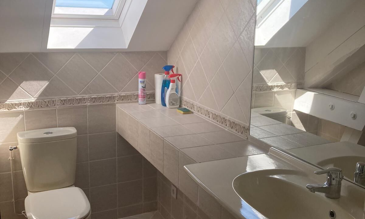 Photo of Bathroom in La Motte-Saint-Jean