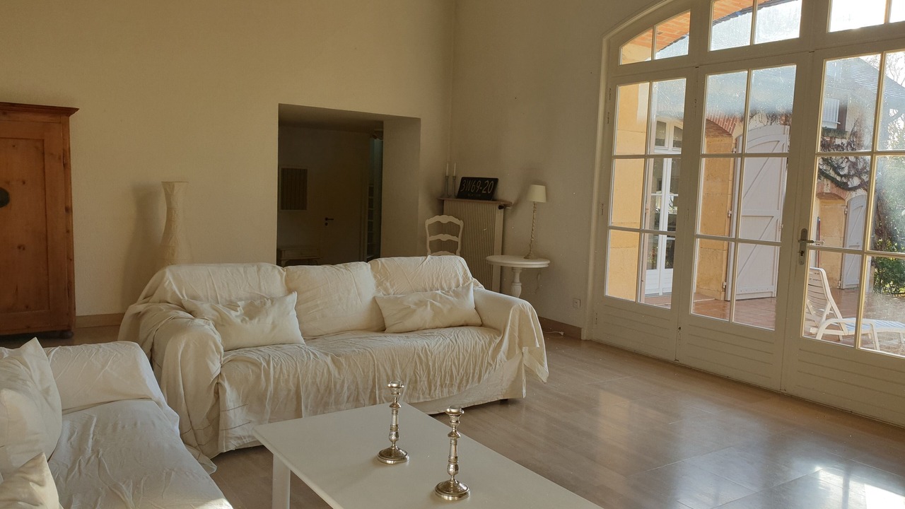 Photo of Livingroom in La Motte-Saint-Jean