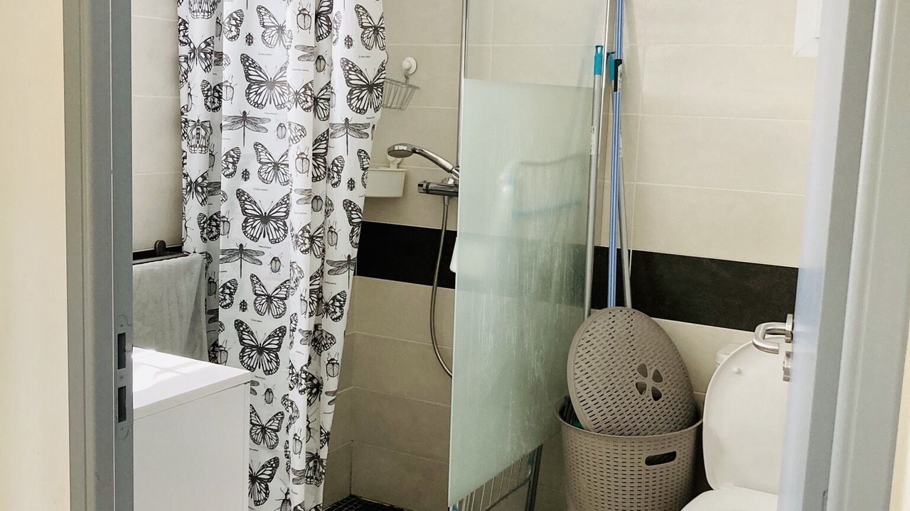 Photo of Bathroom in Valaurie