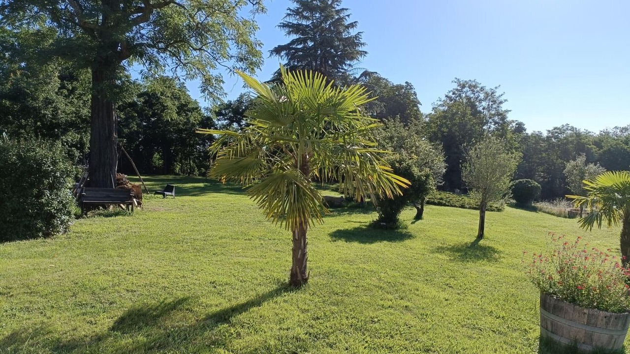 Photo of Outdoor in Neuvy