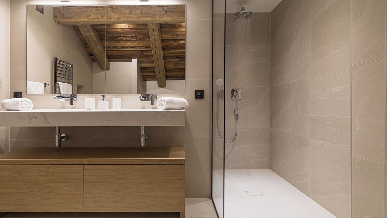 Photo of Bathroom in Saint-Nicolas-de-Veroce