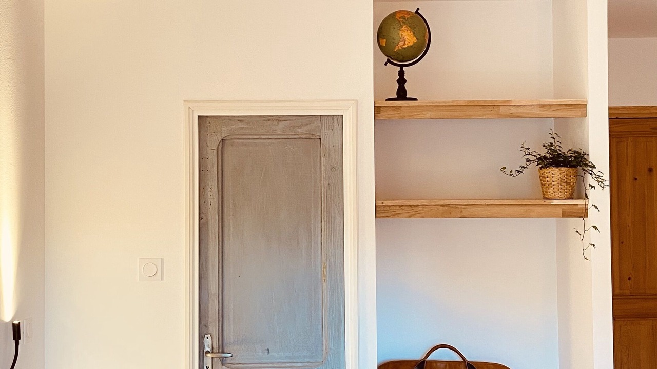 Photo of Bedroom in Mormoiron