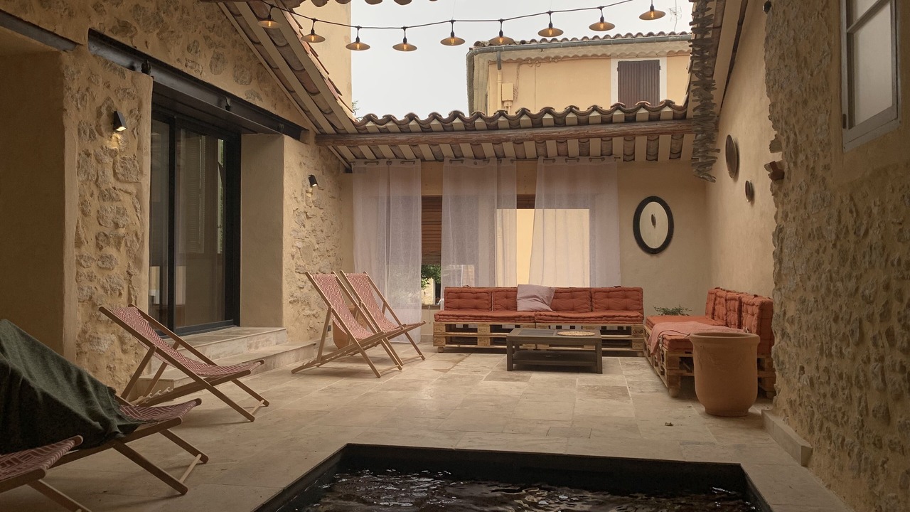 Photo of Patio Balcony in Mormoiron