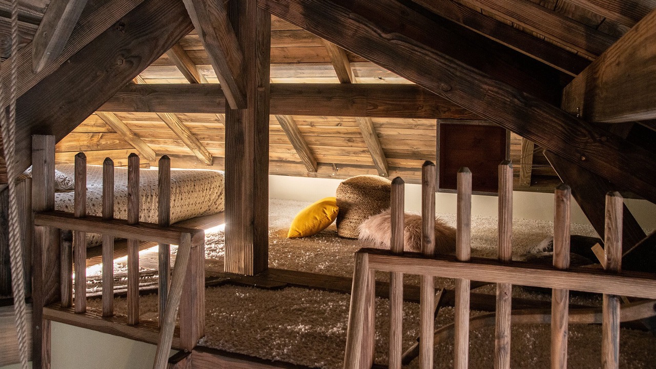 Photo of Bedroom in La Bussiere-sur-Ouche