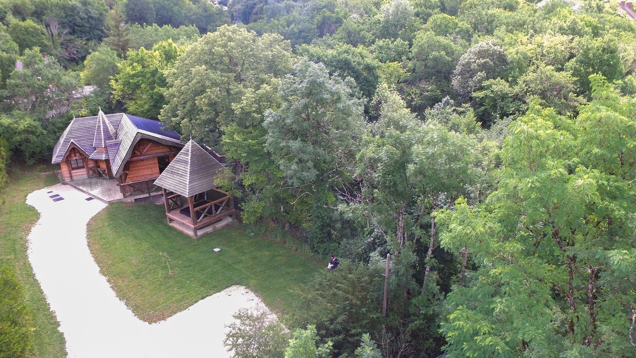 Photo of Outdoor in La Bussiere-sur-Ouche