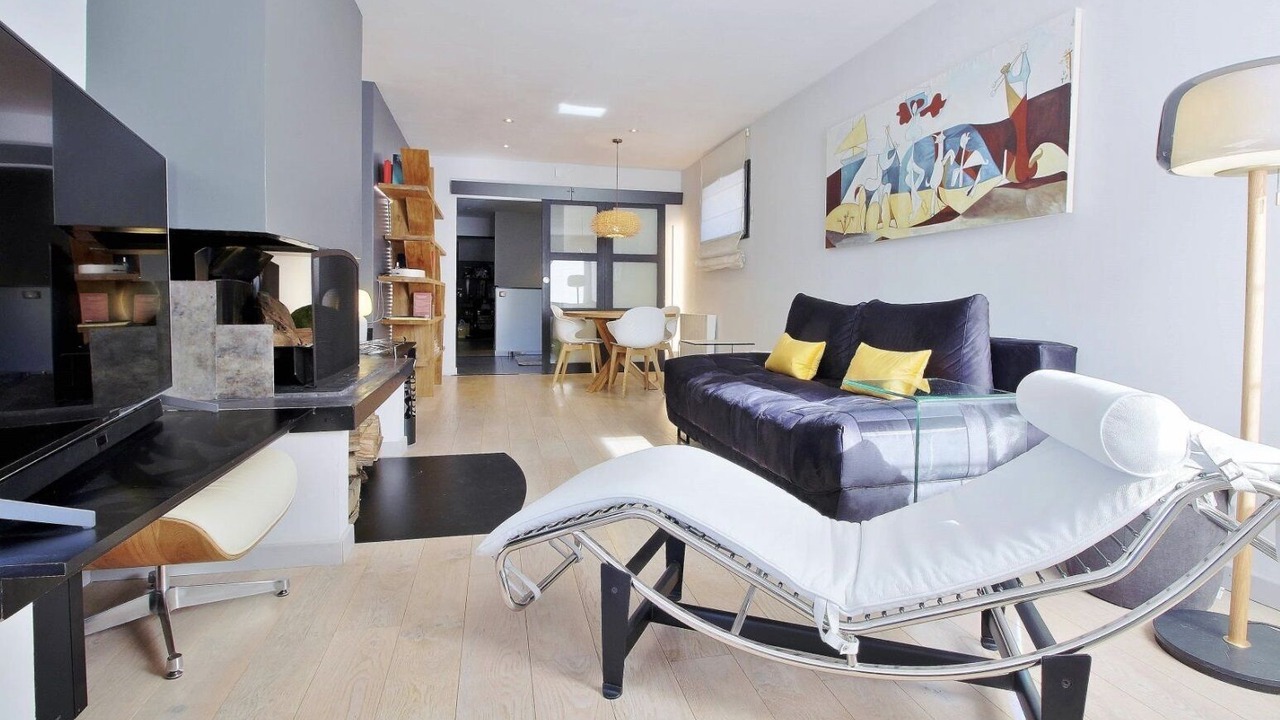 Photo of Livingroom in Grezian