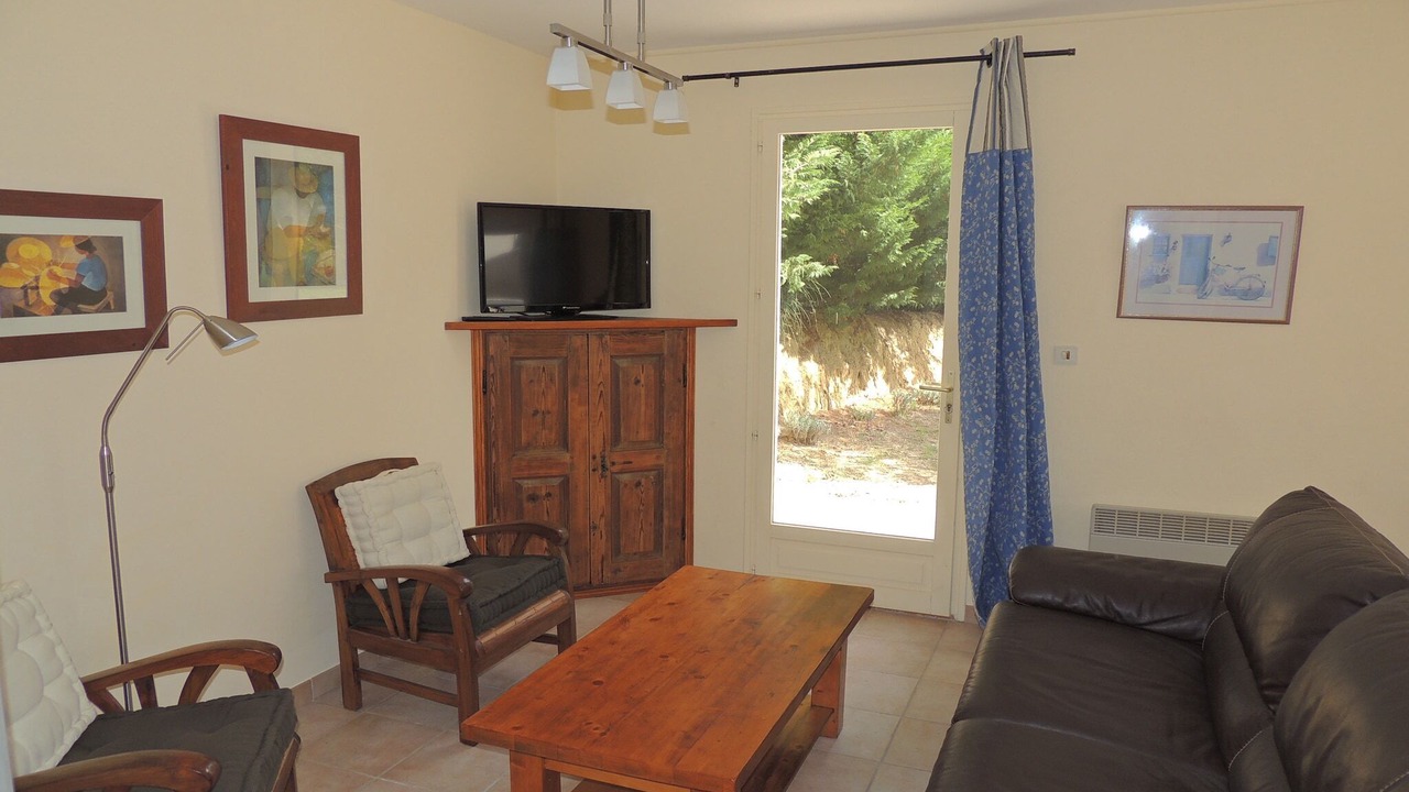Photo of Livingroom in Buisson