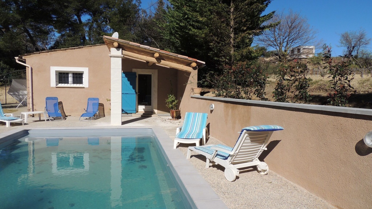 Photo of Outdoor in Buisson