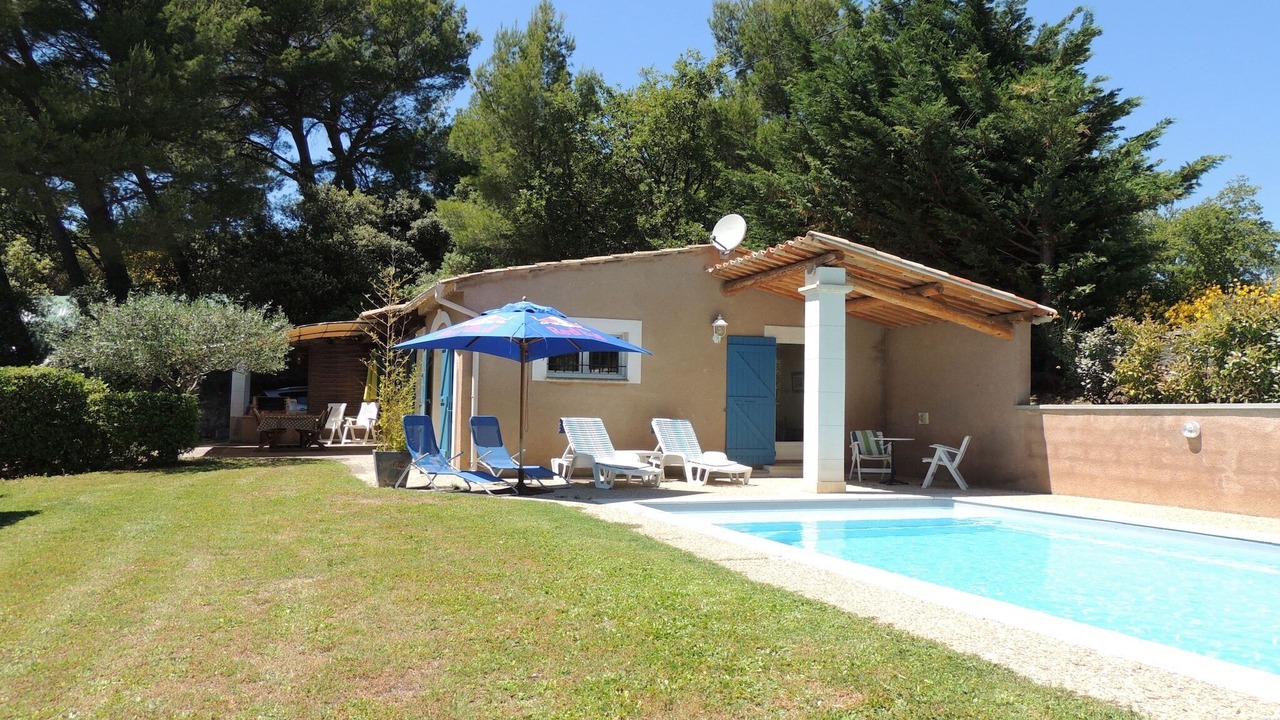 Photo of Outdoor in Buisson