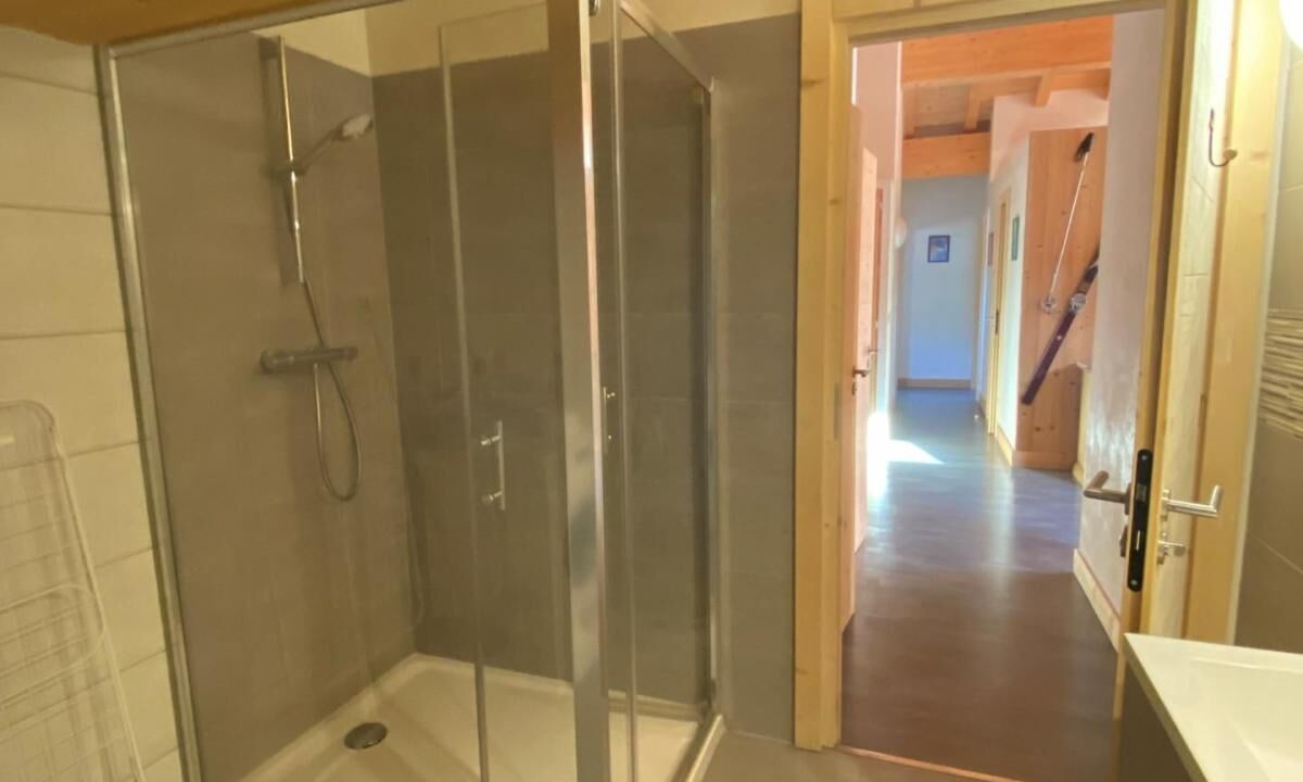 Photo of Bathroom in Areches