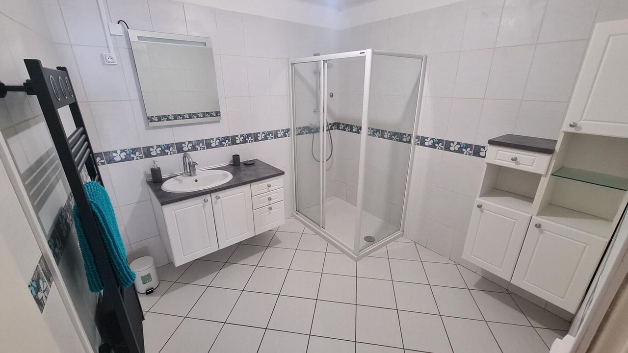 Photo of Bathroom in Fontenoy-sur-Moselle