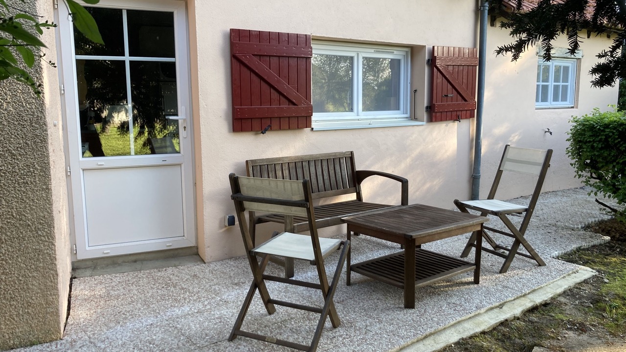 Photo of Patio Balcony in Saint-Bonnet-en-Bresse