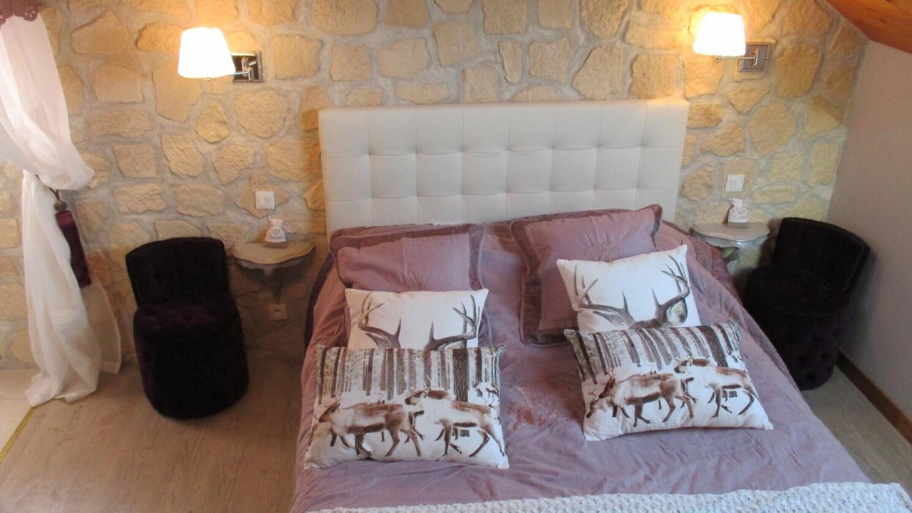 Photo of Bedroom in Saint-Hilaire
