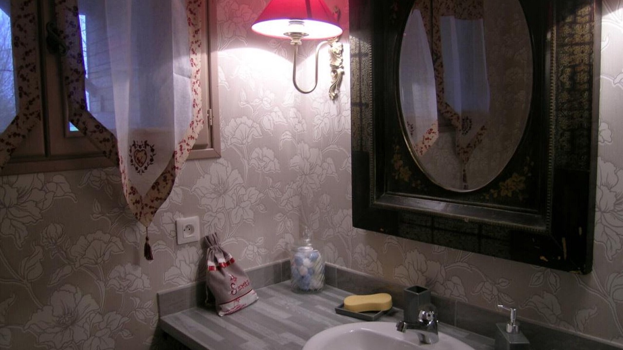 Photo of Bathroom in Saint-Hilaire