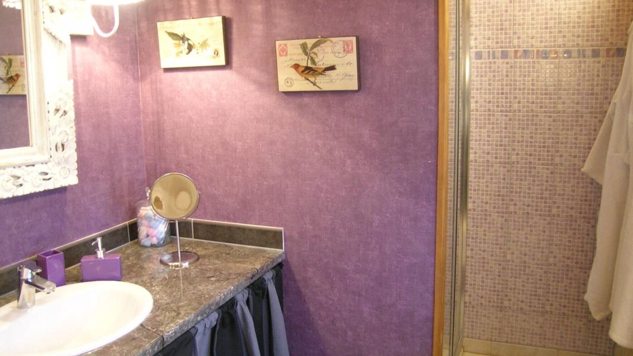 Photo of Bathroom in Saint-Hilaire