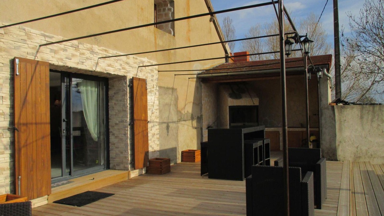 Photo of Outdoor in Saint-Hilaire