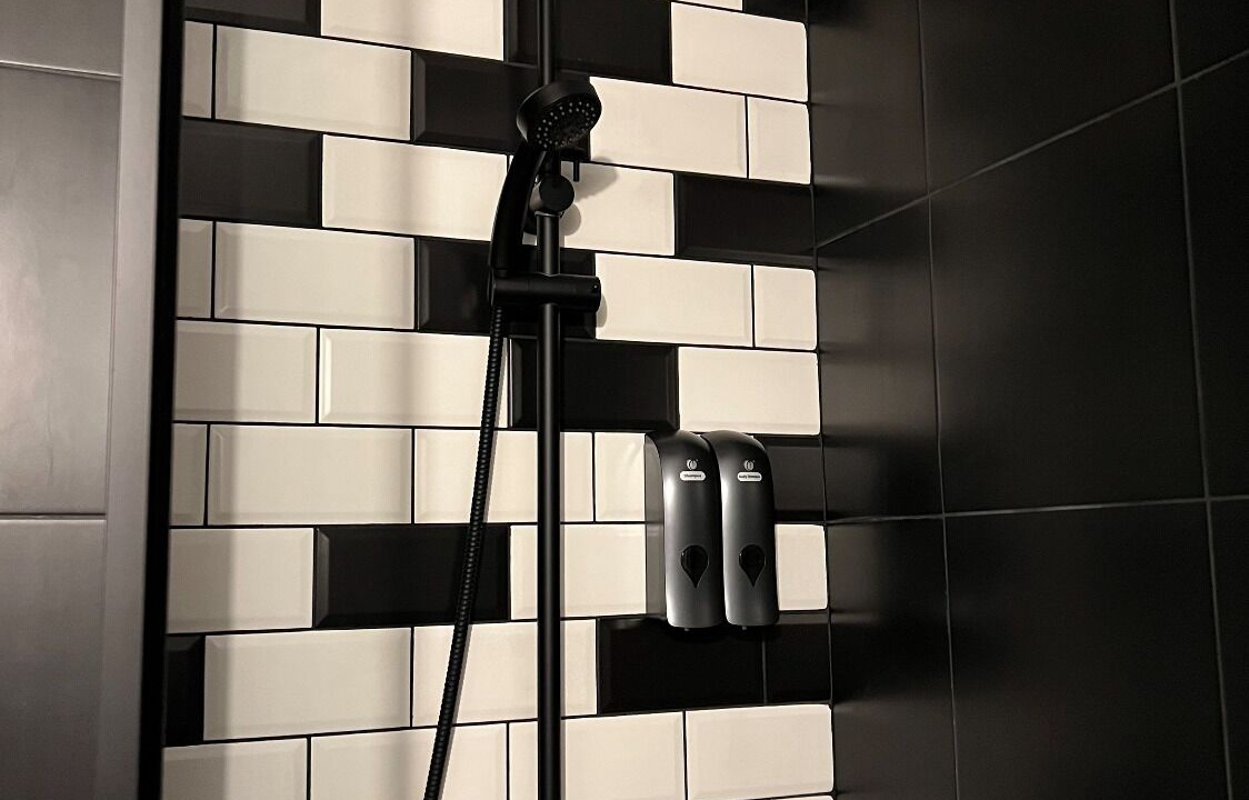 Photo of Bathroom in La Ville-du-Bois