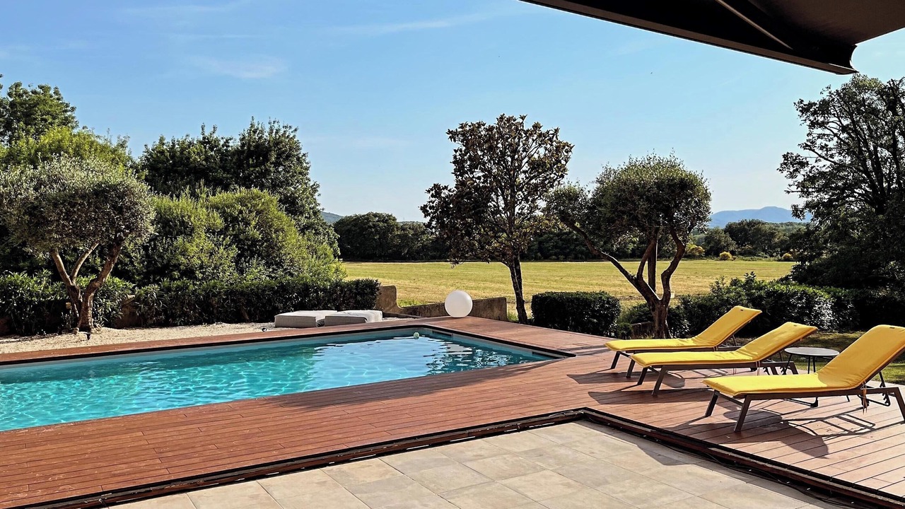 Photo of Outdoor in Chateauneuf-du-Rhone