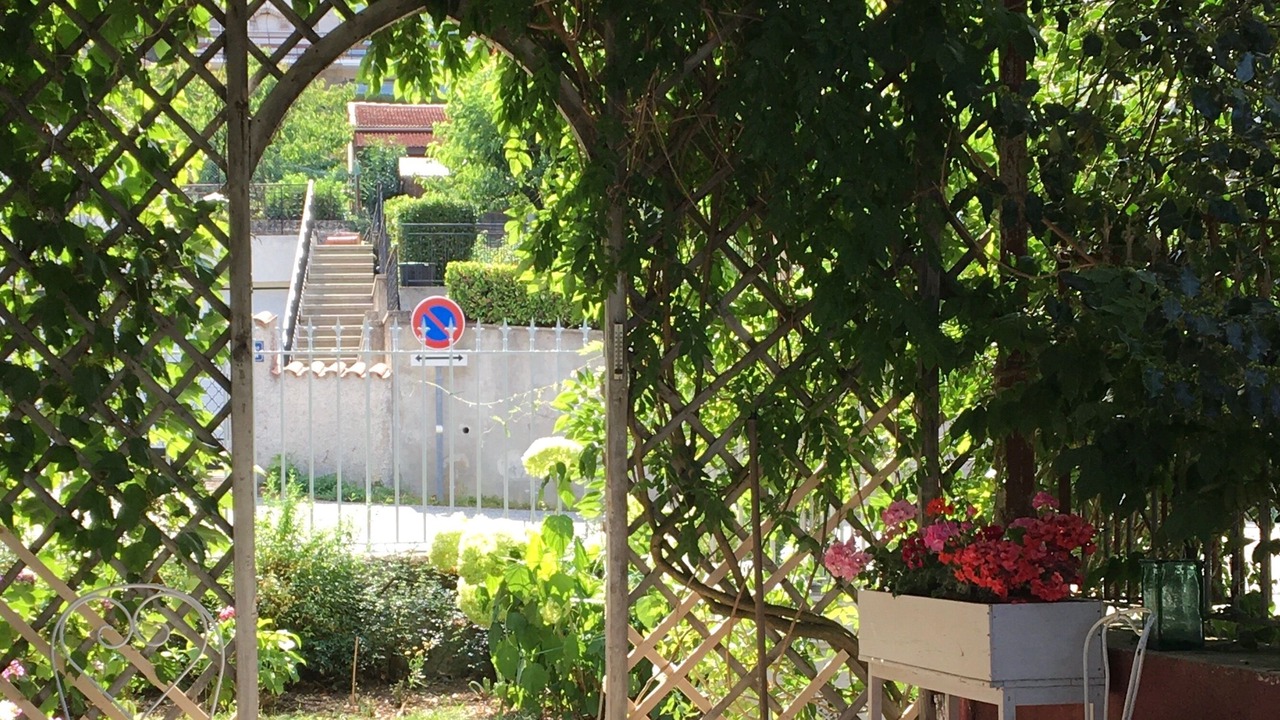 Photo of Patio Balcony in Lamastre