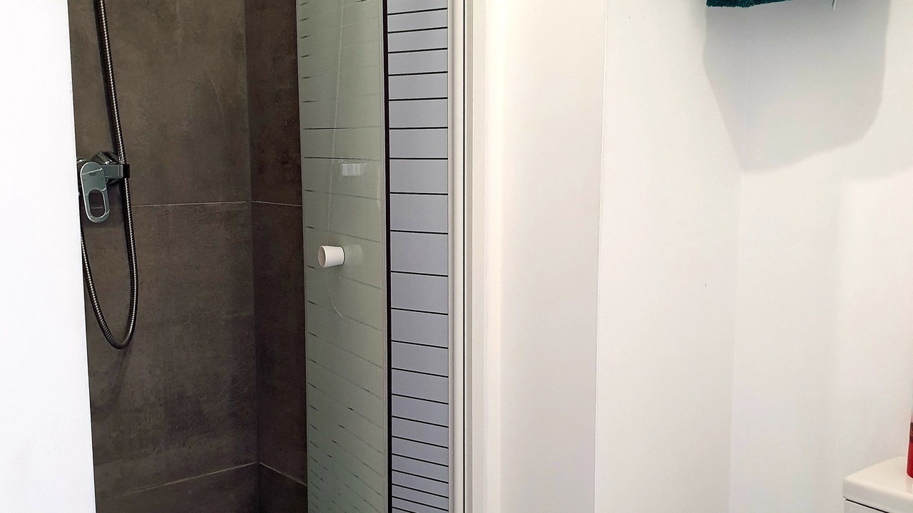 Photo of Bathroom in Orly
