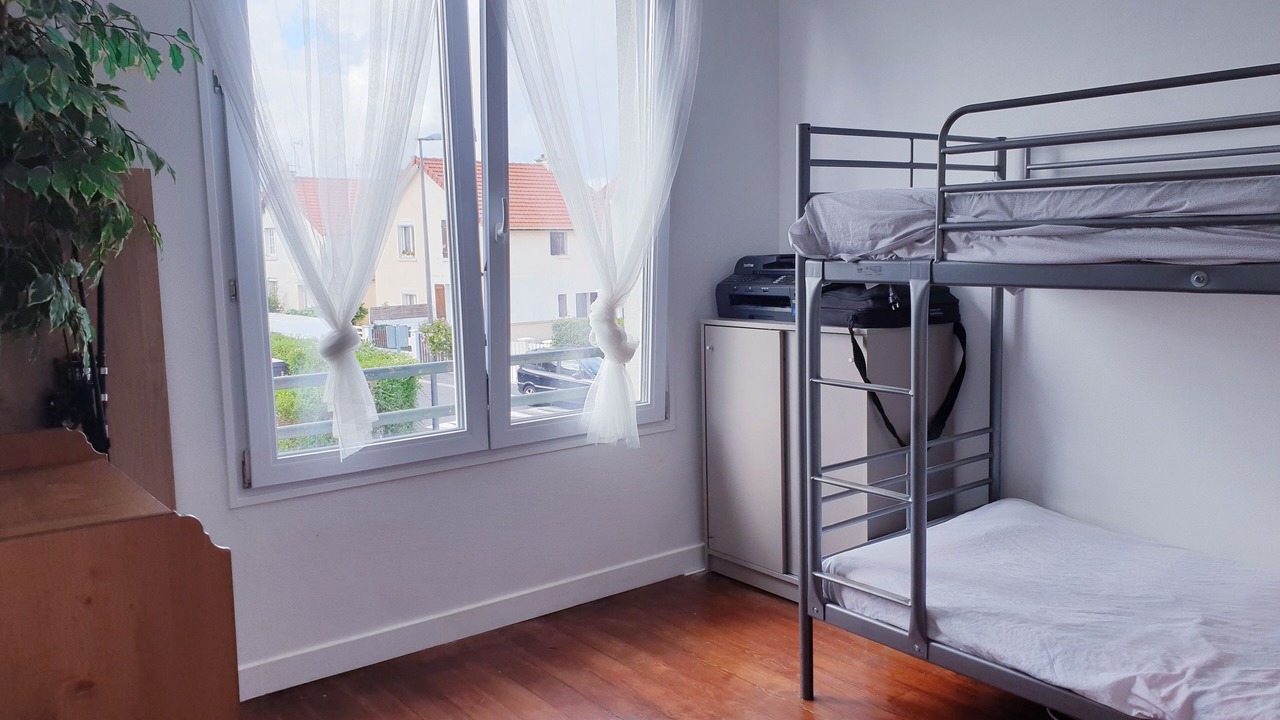 Photo of Bedroom in Orly