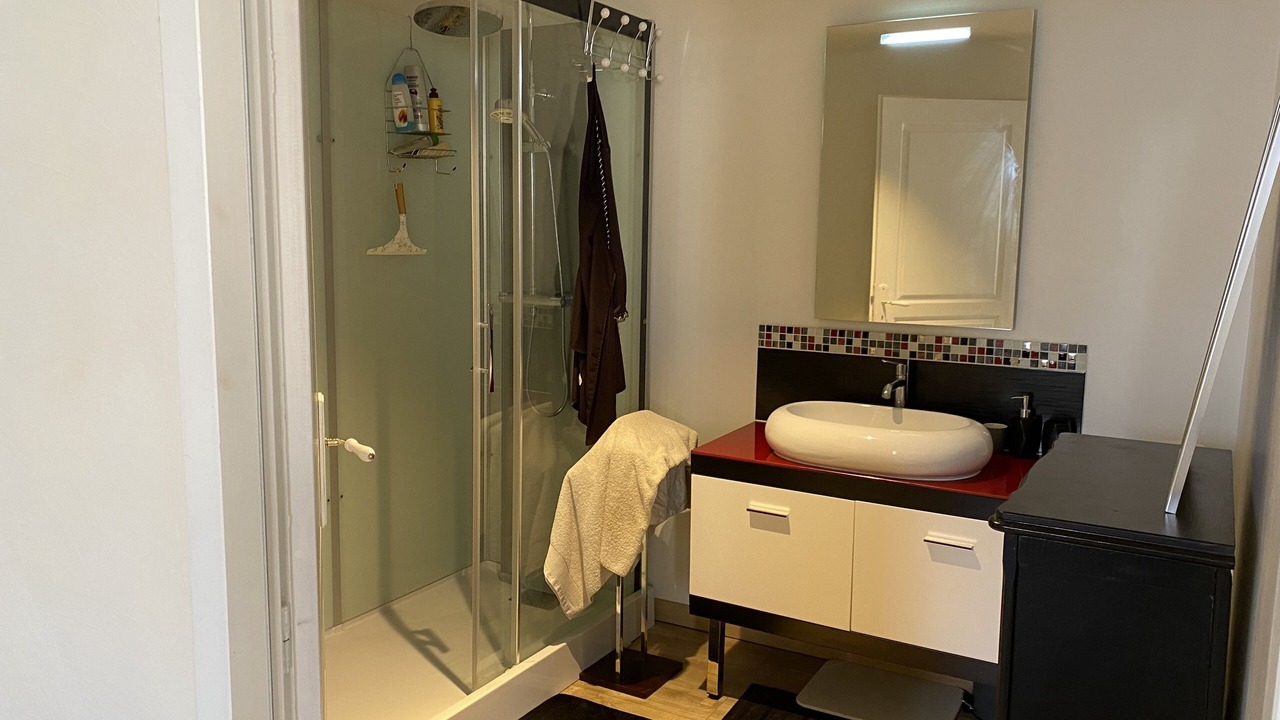 Photo of Bathroom in Barrais-Bussolles
